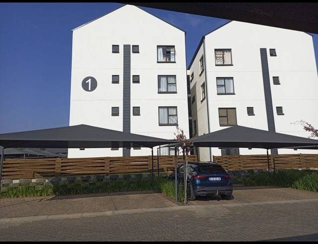 2 BEDROOM APARTMENT FOR SALE IN GREENCREEK LIFESTYLE ESTATE